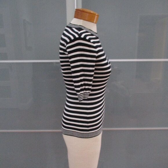 Frame Short Sleeve Striped Knit Top - Picture 5 of 7